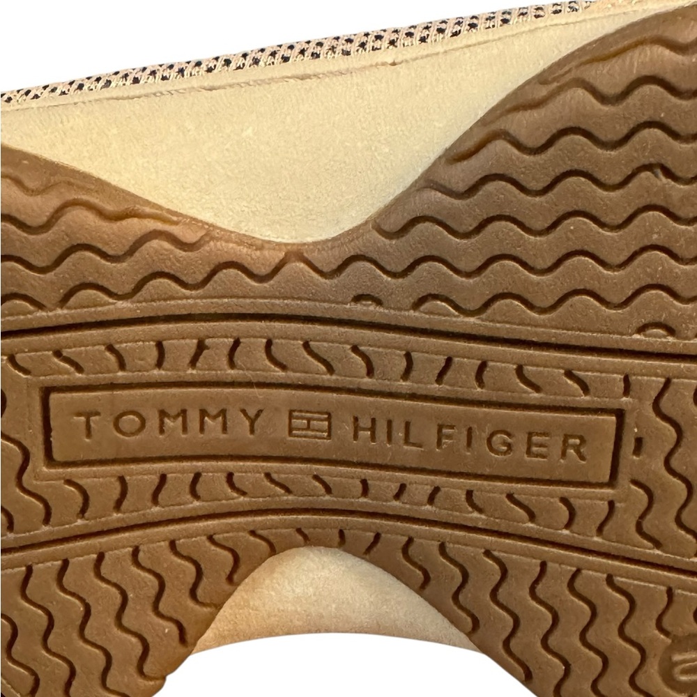 Tommy Hilfiger FE‎ Sassi boat shoes, leather, womans size 10 - Picture 9 of 10